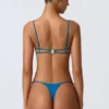 Top bikini z wycięciami i łańcuszkami Sanibel w kolorze ocean blue Top bikini z wycięciami i łańcuszkami Sanibel w kolorze ocean blue