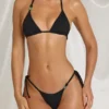 Trójkątny top bikini Zayana w kolorze czarnym Trójkątny top bikini Zayana w kolorze czarnym
